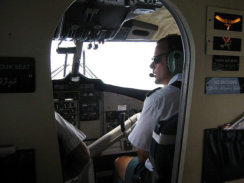 Cockpit des Wasserflugzeugs