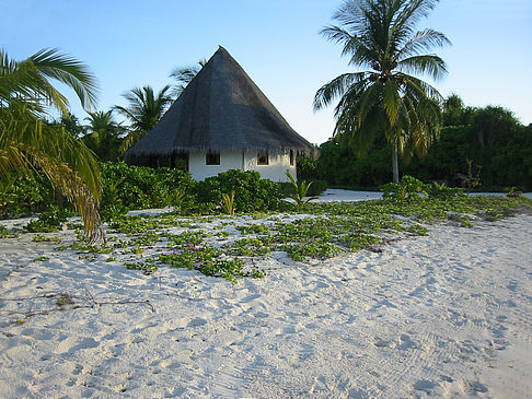 Gebäude am Strand Fotos