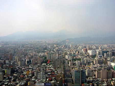 Blick vom Taipeh Tower